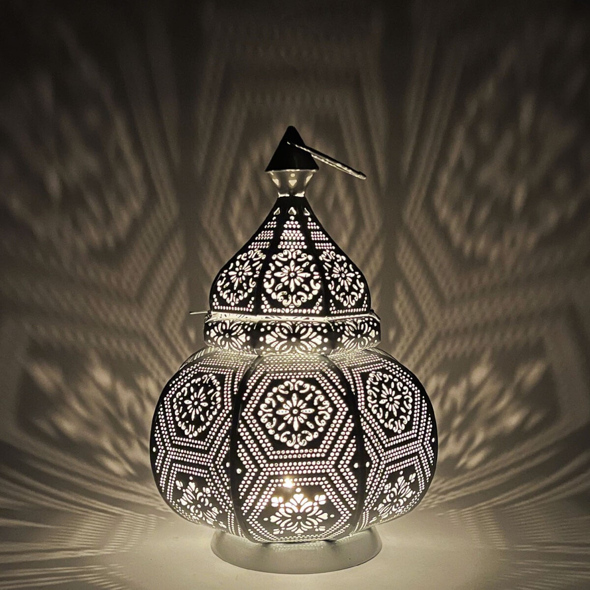 Lanterna decorativa in stile orientale M box